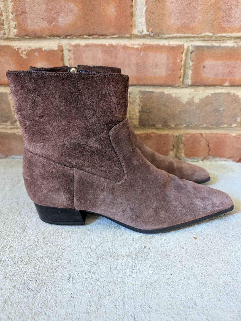 Schutz Helena Cinnamon Coffee Brown Suede Leather Booties Size 8 Square Toe Fall